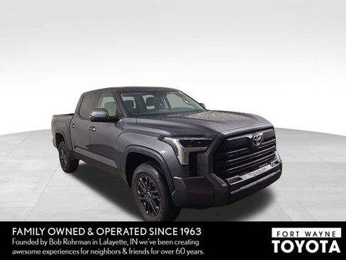 Used 2024 Toyota Tundra SR5 w/ SR5 Convenience Package image 4