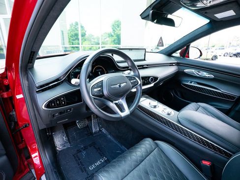 Used 2025 Genesis GV70 3.5T Sport w/ Sport Prestige Package AWD/4WD image 30