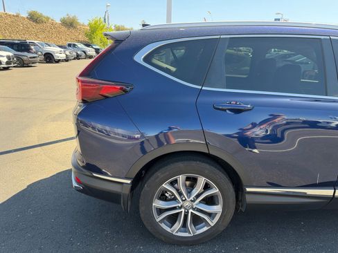 Used 2022 Honda CR-V Touring image 10