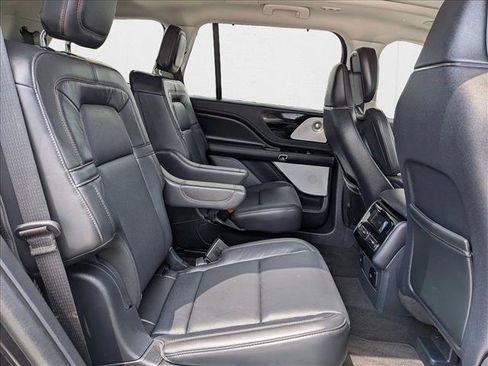 Used 2025 Lincoln Aviator Reserve w/ Equipment Group 201A image 20