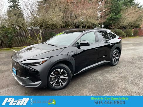 Used 2024 Subaru Solterra image 3