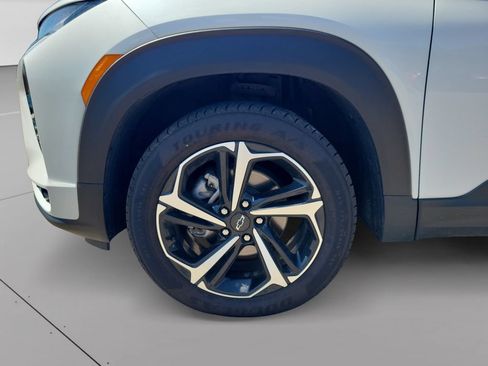 Used 2023 Chevrolet TrailBlazer RS AWD/4WD image 10