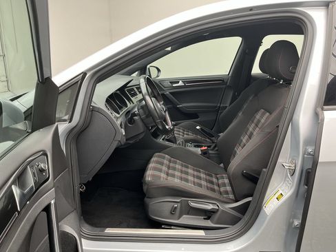 Used 2017 Volkswagen GTI S FWD image 3