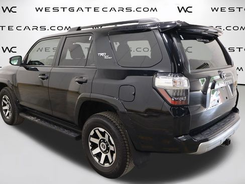 Used 2024 Toyota 4Runner TRD Off-Road image 5