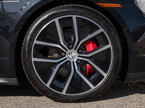 Used 2025 Porsche Taycan 4S image 17