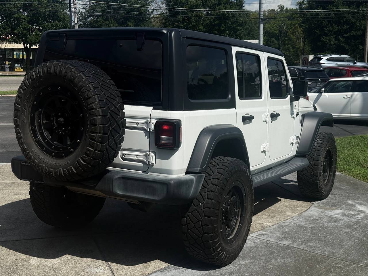 Used 2019 Jeep Wrangler Unlimited Sport S AWD/4WD image 7
