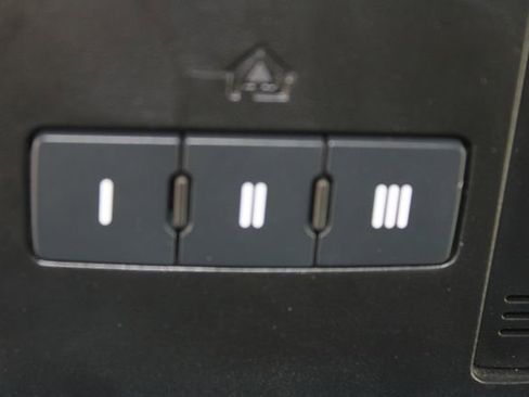 Used 2024 Dodge Durango GT image 28