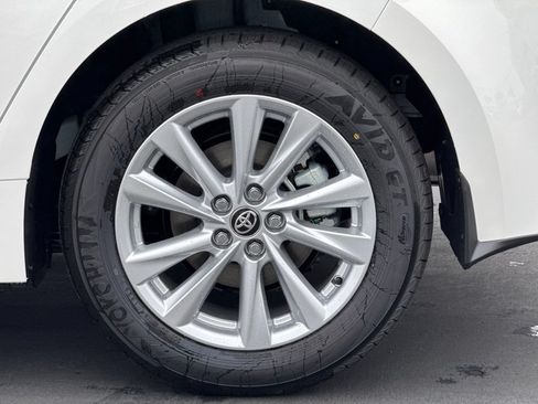 New 2026 Toyota Corolla SE FWD image 17