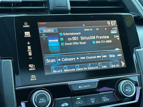 Used 2018 Honda Civic EX image 17