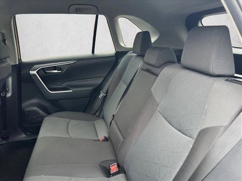 Certified 2025 Toyota RAV4 XLE image 18