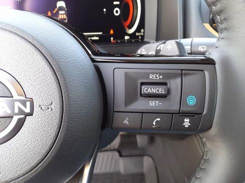 Certified 2023 Nissan Rogue Platinum w/ Platinum Premium Package image 18