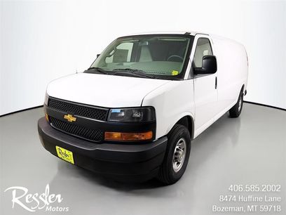 New 2026 Chevrolet Express 3500 Extended w/ Driver Convenience Package