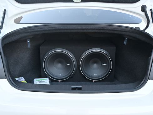 Used 2023 INFINITI Q50 Sensory image 35