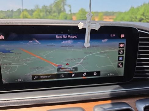 Used 2022 Mercedes-Benz GLE 350 4MATIC image 18