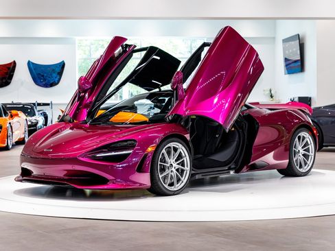 New 2027 McLaren 750S RWD image 35