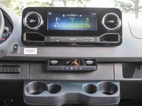 New 2025 Mercedes-Benz Sprinter 2500 image 13