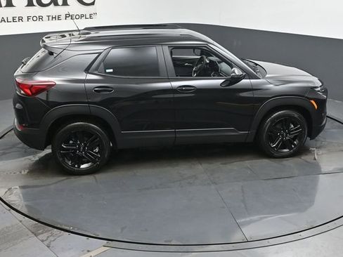 New 2026 Chevrolet TrailBlazer LT FWD image 17