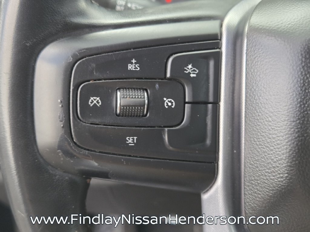 Used 2023 GMC Yukon SLE RWD image 23