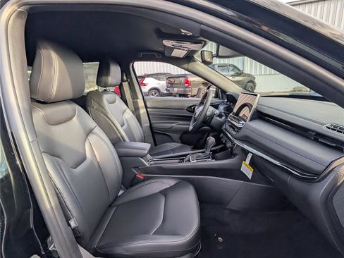 New 2026 Jeep Compass Limited image 6