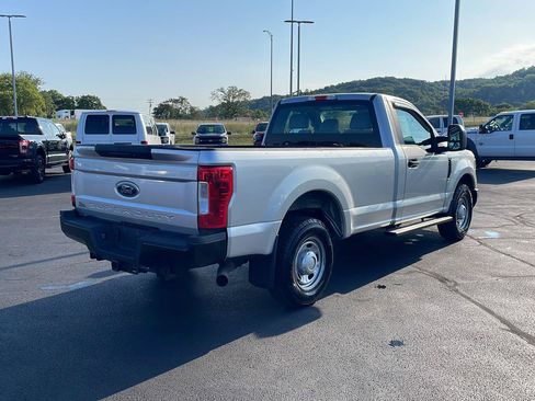 Used 2019 Ford F250 XL RWD image 4