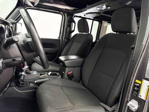 Used 2022 Jeep Wrangler Unlimited Sport w/ Sun And Sound Package image 18