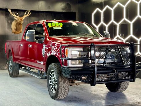 Used 2017 Ford F350 Lariat w/ Lariat Ultimate Package AWD/4WD image 4