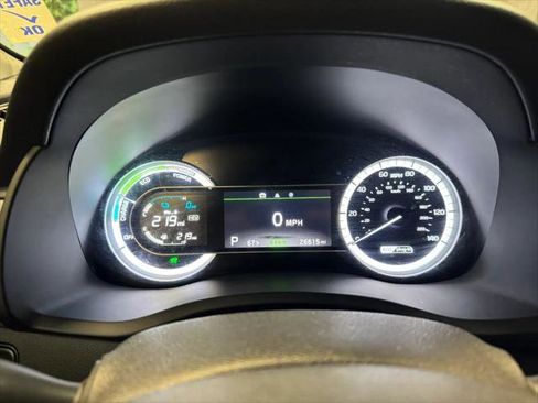 Used 2019 Kia Niro LX image 16