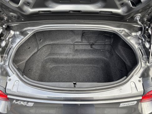 Used 2019 MAZDA MX-5 Miata RF Grand Touring image 15