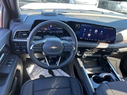 New 2026 Chevrolet Suburban Premier w/ Sun And Tow Package image 28