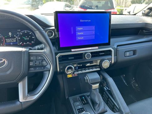 Certified 2025 Toyota 4Runner Limited AWD/4WD image 20