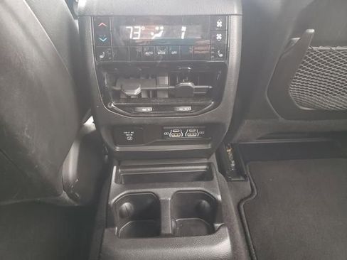 Used 2023 Jeep Grand Cherokee L Limited image 14