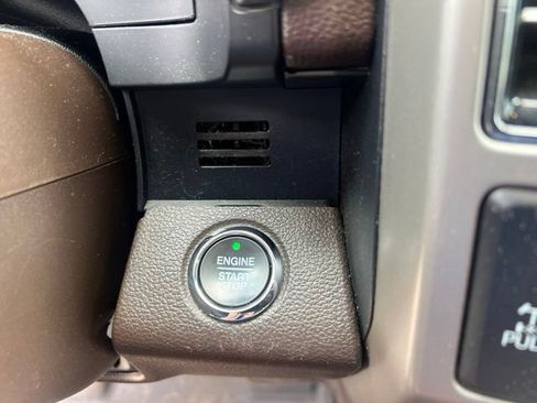 Used 2019 Ford F150 King Ranch w/ Equipment Group 601A Luxury AWD/4WD image 29