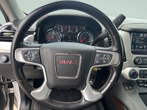 Used 2020 GMC Yukon SLT w/ Value Plus Edition AWD/4WD image 15