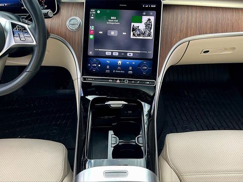 Certified 2023 Mercedes-Benz C 300 4MATIC Sedan image 24