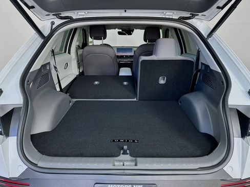 Used 2024 Hyundai Ioniq 5 SEL image 41