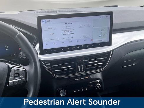 Used 2023 Ford Escape Platinum w/ Premium Technology Package image 10