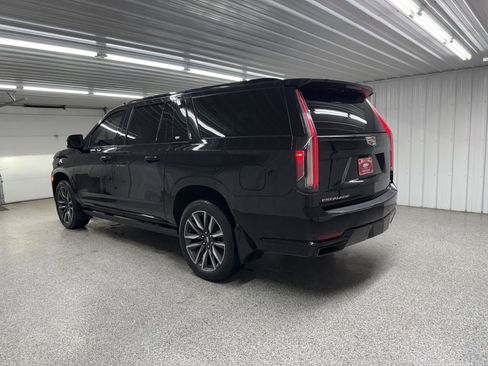 Used 2021 Cadillac Escalade ESV Sport w/ Driver Assist Tech Package image 4