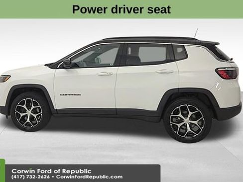 Used 2024 Jeep Compass Limited AWD/4WD image 5