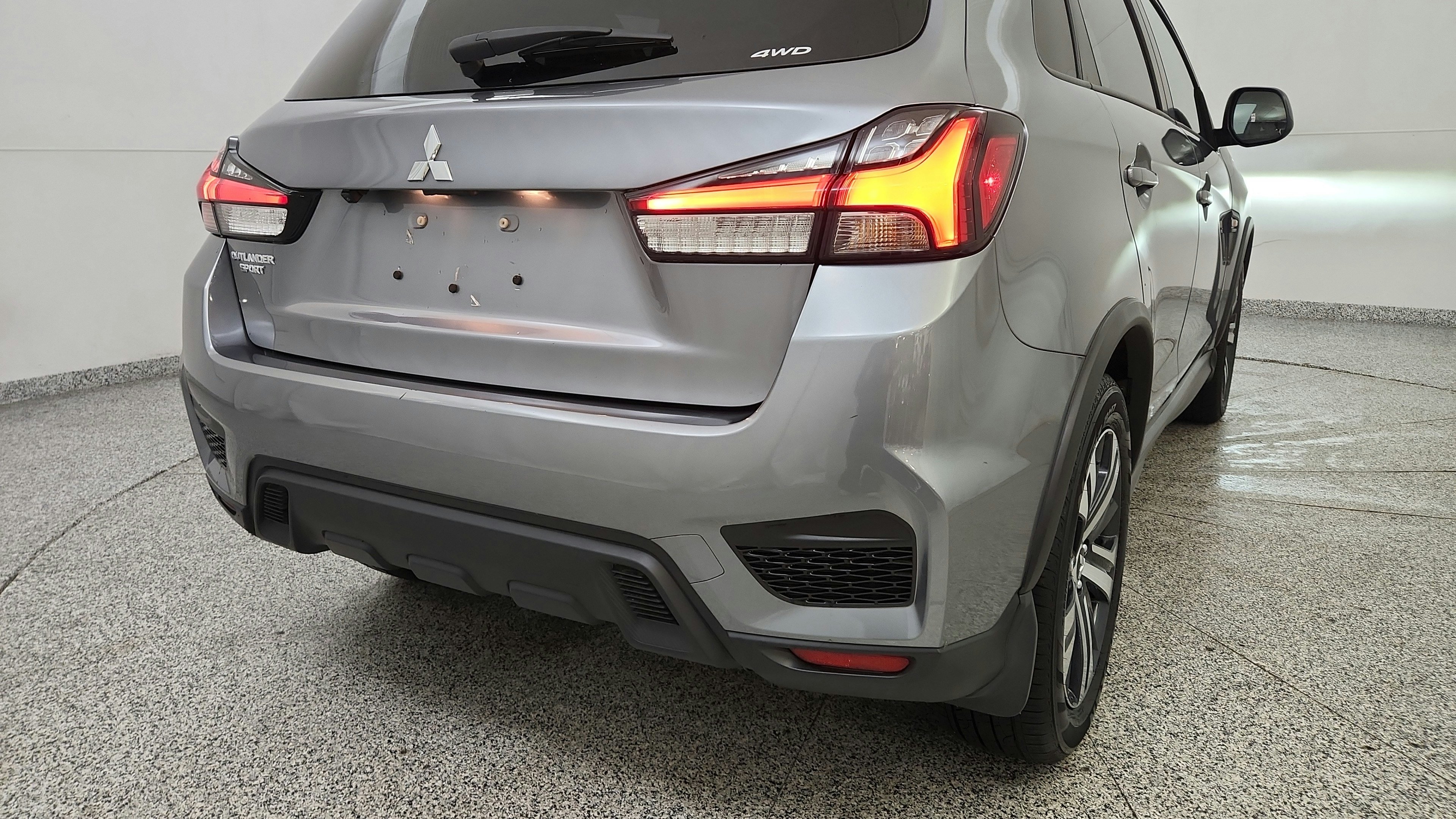 Used 2025 Mitsubishi Outlander Sport ES AWD/4WD image 30