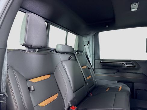 New 2026 GMC Sierra 2500 AT4 AWD/4WD image 28
