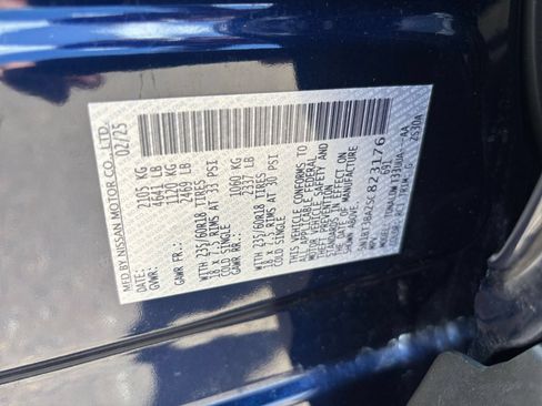 Used 2025 Nissan Rogue SV FWD image 31