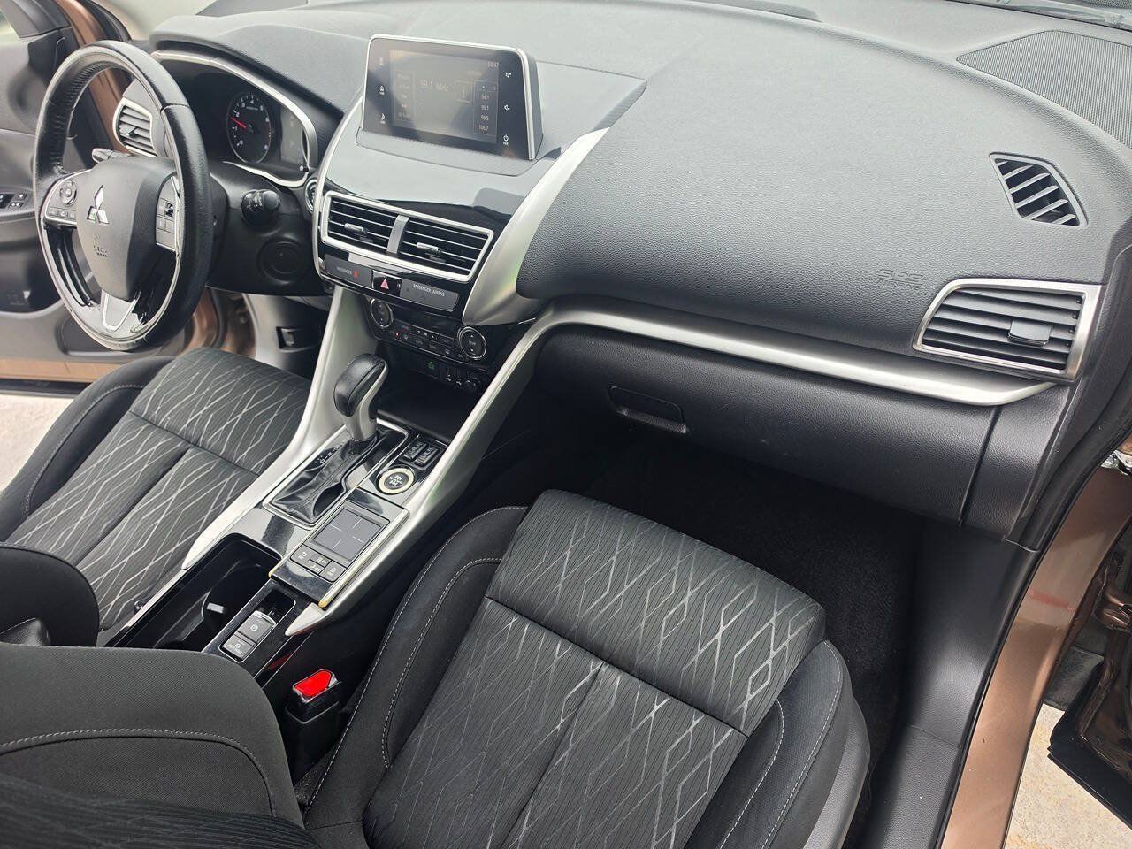 Used 2019 Mitsubishi Eclipse Cross SE AWD/4WD image 36