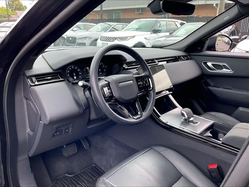 Used 2026 Land Rover Range Rover Velar S AWD/4WD image 17