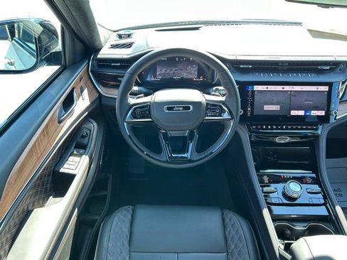 New 2026 Jeep Grand Cherokee L Summit image 31