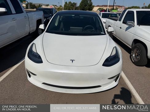 Used 2021 Tesla Model 3 Standard Range Plus RWD image 2