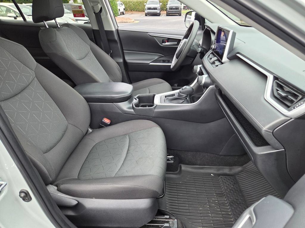 Certified 2023 Toyota RAV4 XLE w/ Convenience Package FWD image 17