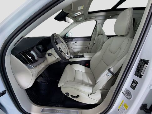 New 2026 Volvo XC90 T8 Ultra w/ Protection Package AWD/4WD image 22