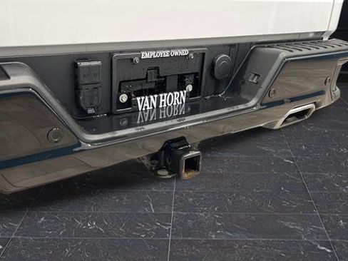 Used 2022 Chevrolet Silverado 1500 LT Trail Boss w/ LT Trail Boss Premium Package AWD/4WD image 41