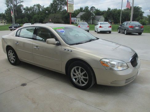 Used 2008 Buick Lucerne CXL FWD image 17