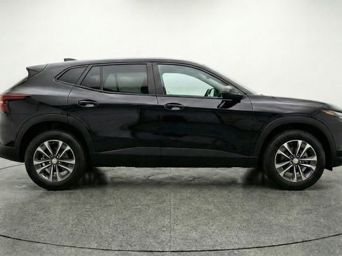 Used 2025 Chevrolet Equinox LT FWD image 11